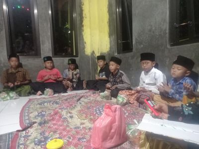 Penutupan Pengajian Anak-anak Dukuh Penunggalan Desa Kebakalan Menjelang Puasa Ramadhan